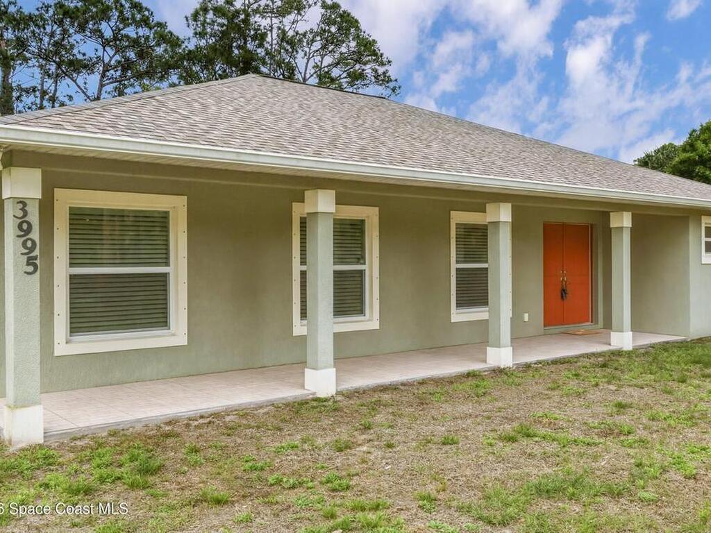 3995 Corey Road, Grant-Valkaria, FL 32950