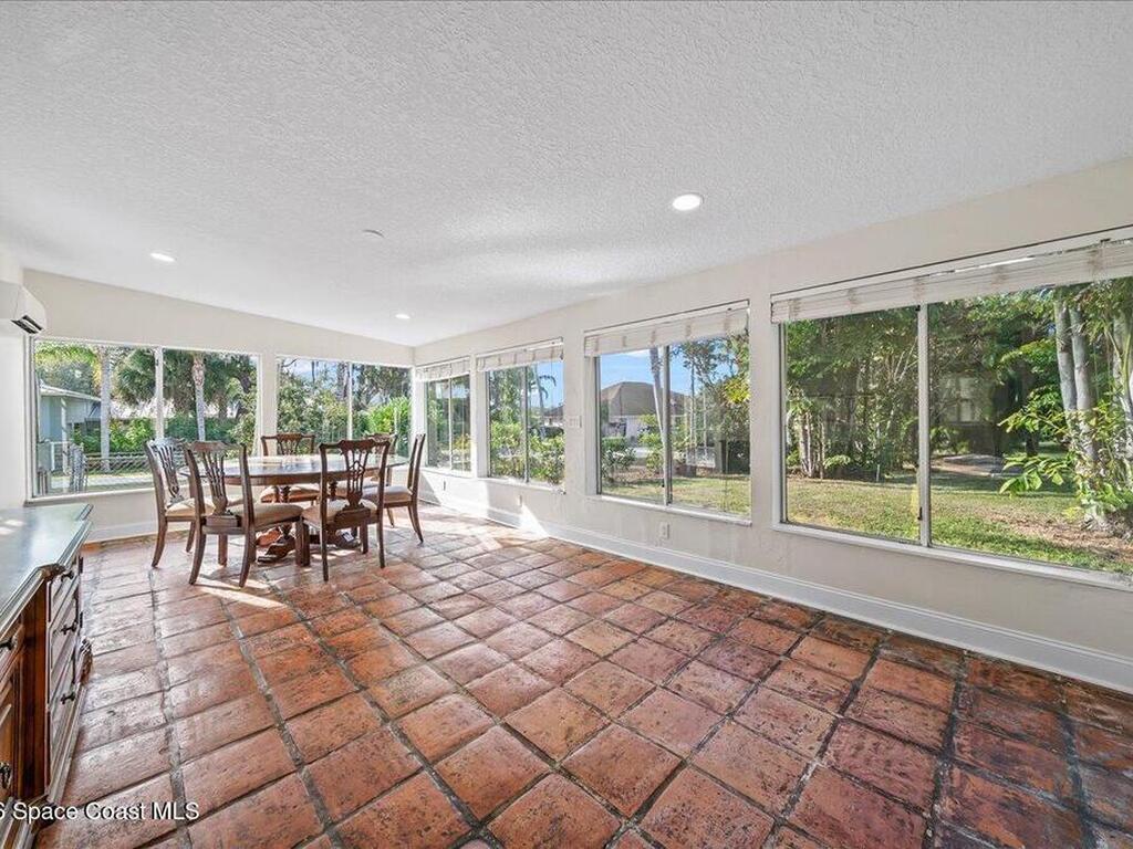 9670 Mockingbird Lane, Sebastian, FL 32976