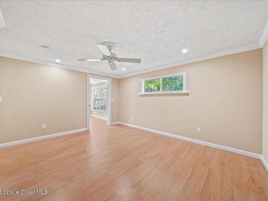 9670 Mockingbird Lane, Sebastian, FL 32976