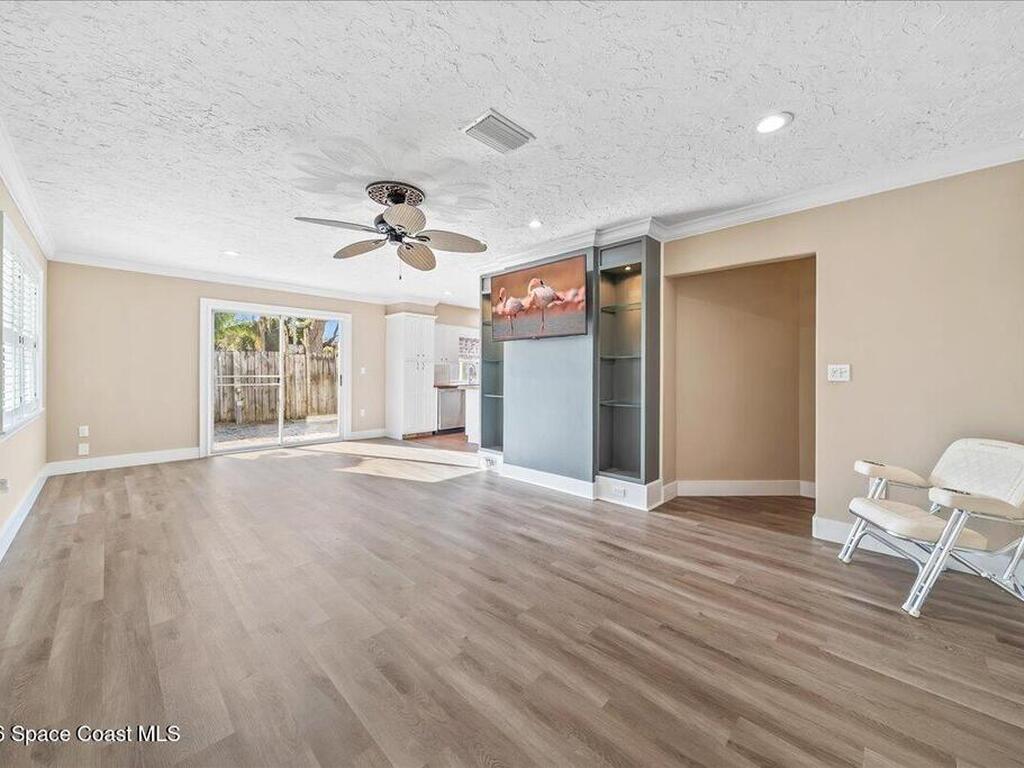 9670 Mockingbird Lane, Sebastian, FL 32976