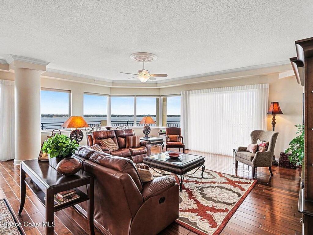 21 Riverside Drive, Cocoa, FL 32922