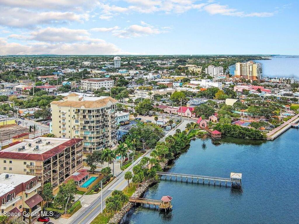 21 Riverside Drive, Cocoa, FL 32922