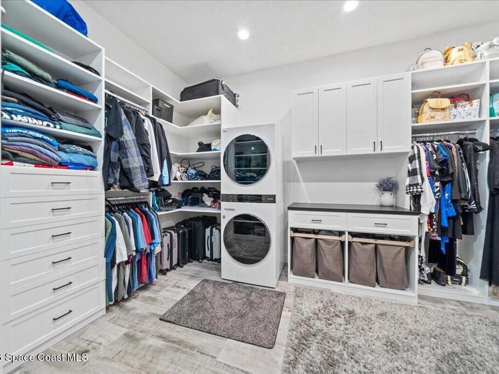 1696 Gracewood Drive, Melbourne, FL 32940