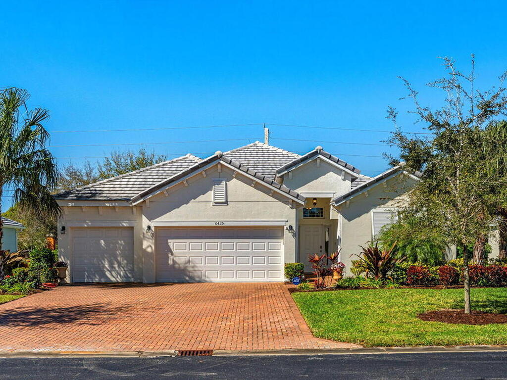 6435 Monserrat Drive, Vero Beach, FL 32967