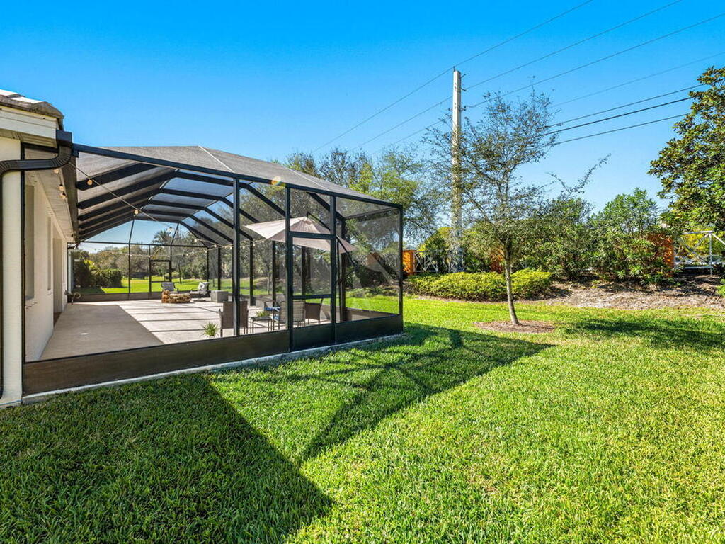 6435 Monserrat Drive, Vero Beach, FL 32967