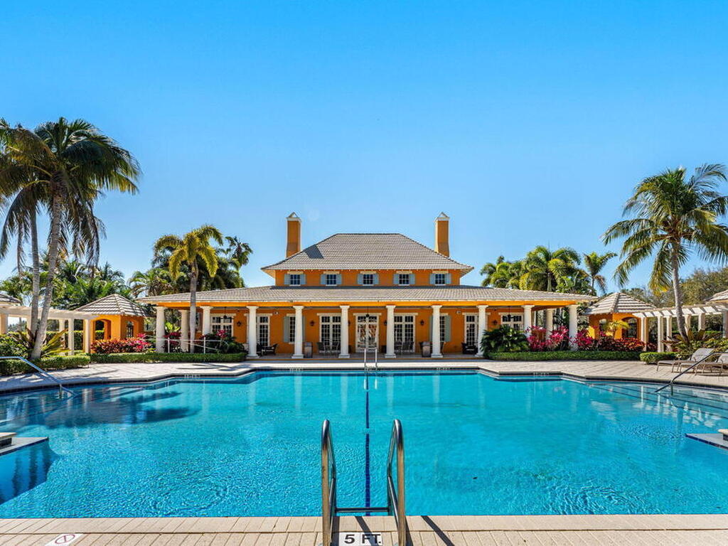 6435 Monserrat Drive, Vero Beach, FL 32967