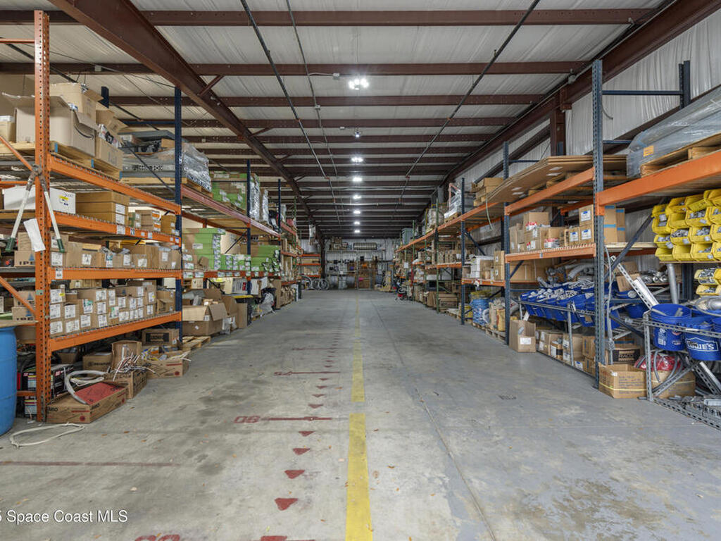 7790 Industrial Road, Melbourne, FL 32904