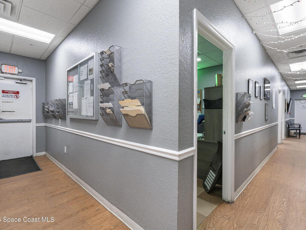 7790 Industrial Road, Melbourne, FL 32904