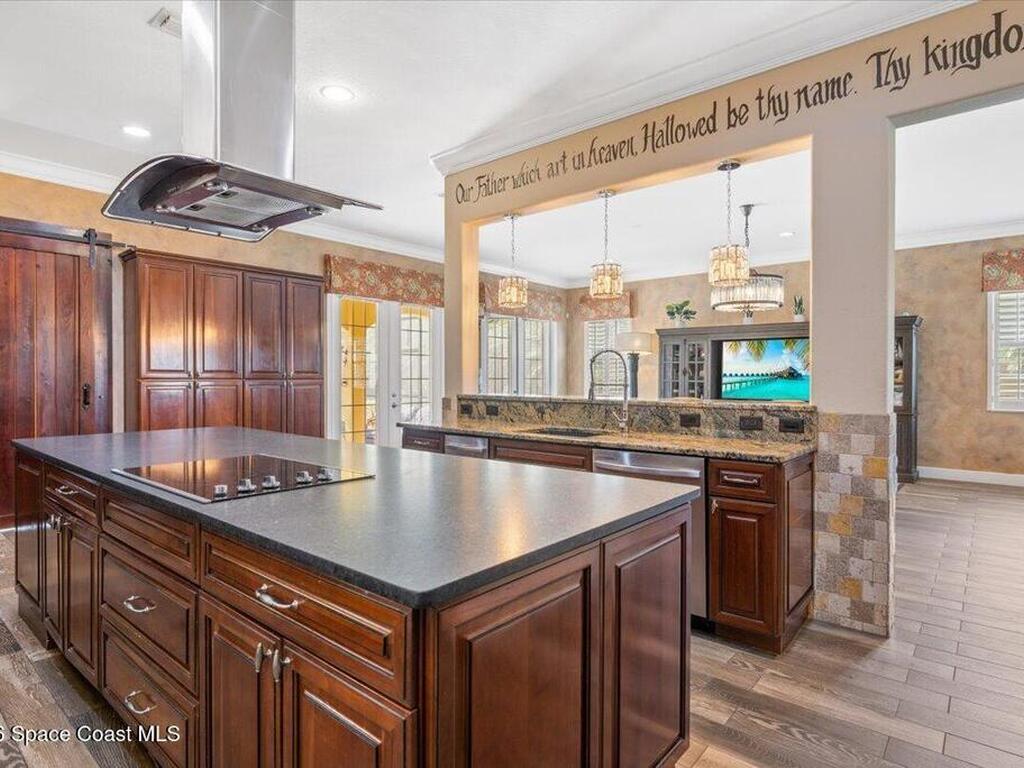 6140 55th Avenue, Vero Beach, FL 32967