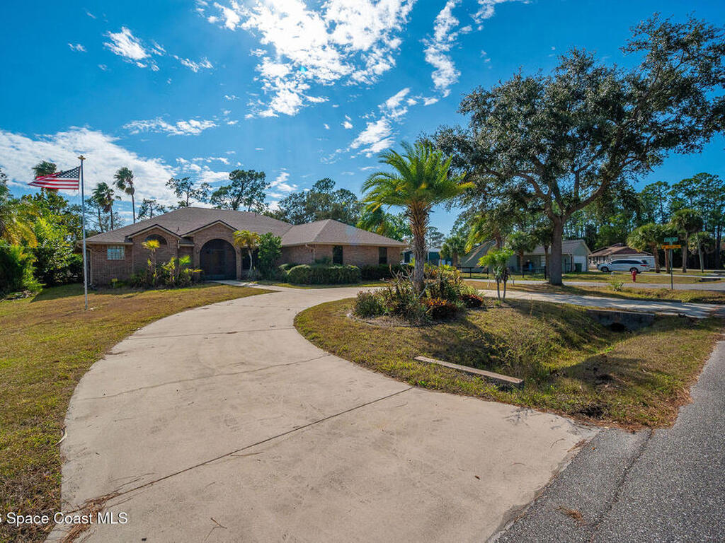 4245 Miami Avenue, Melbourne, FL 32904