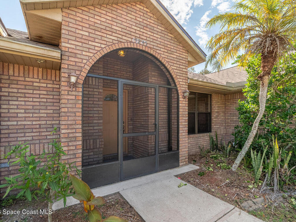 4245 Miami Avenue, Melbourne, FL 32904