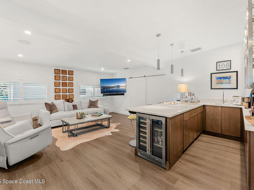 1081 S Atlantic Avenue, Cocoa Beach, FL 32931