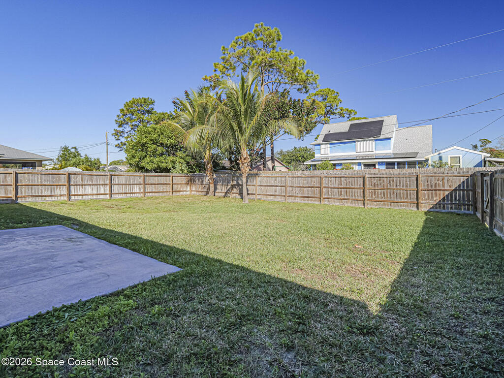 756 18th Place, Vero Beach, FL 32962