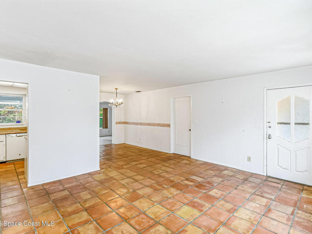 3835 Mockingbird Drive, Vero Beach, FL 32963