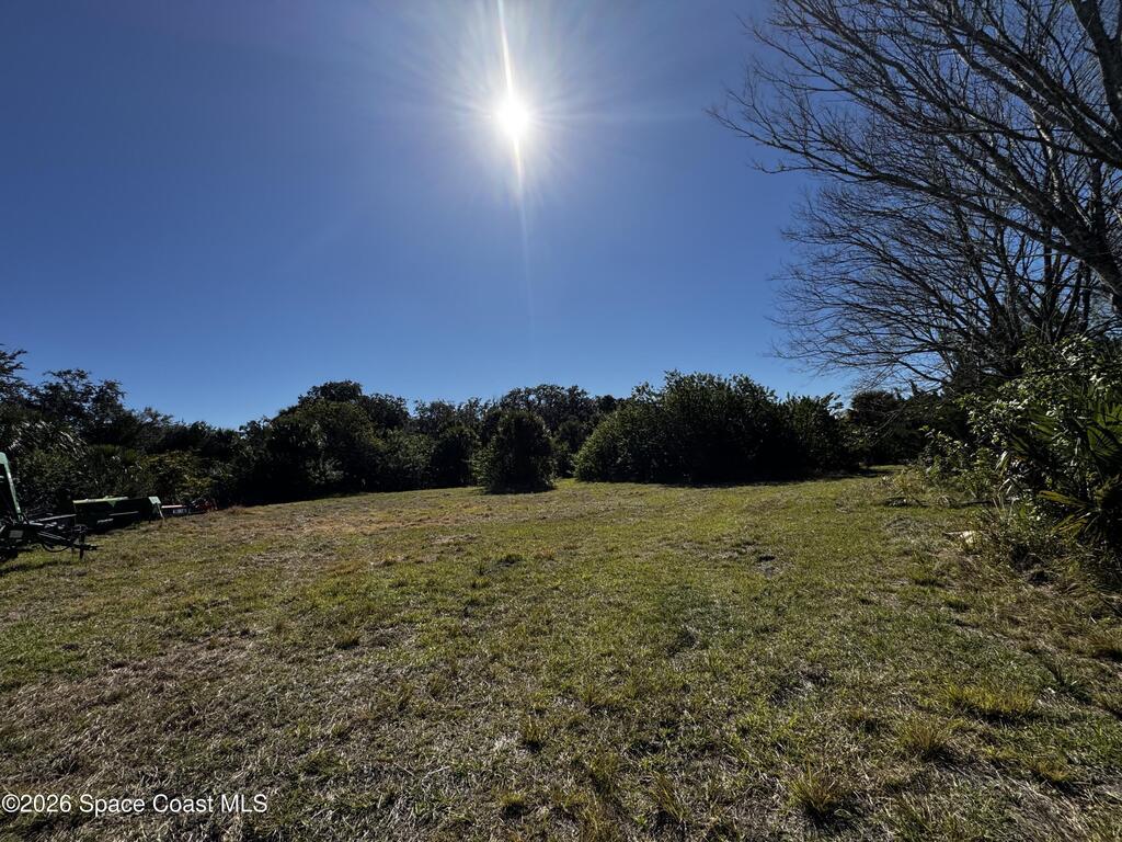 Grantline Road, Mims, FL 32754