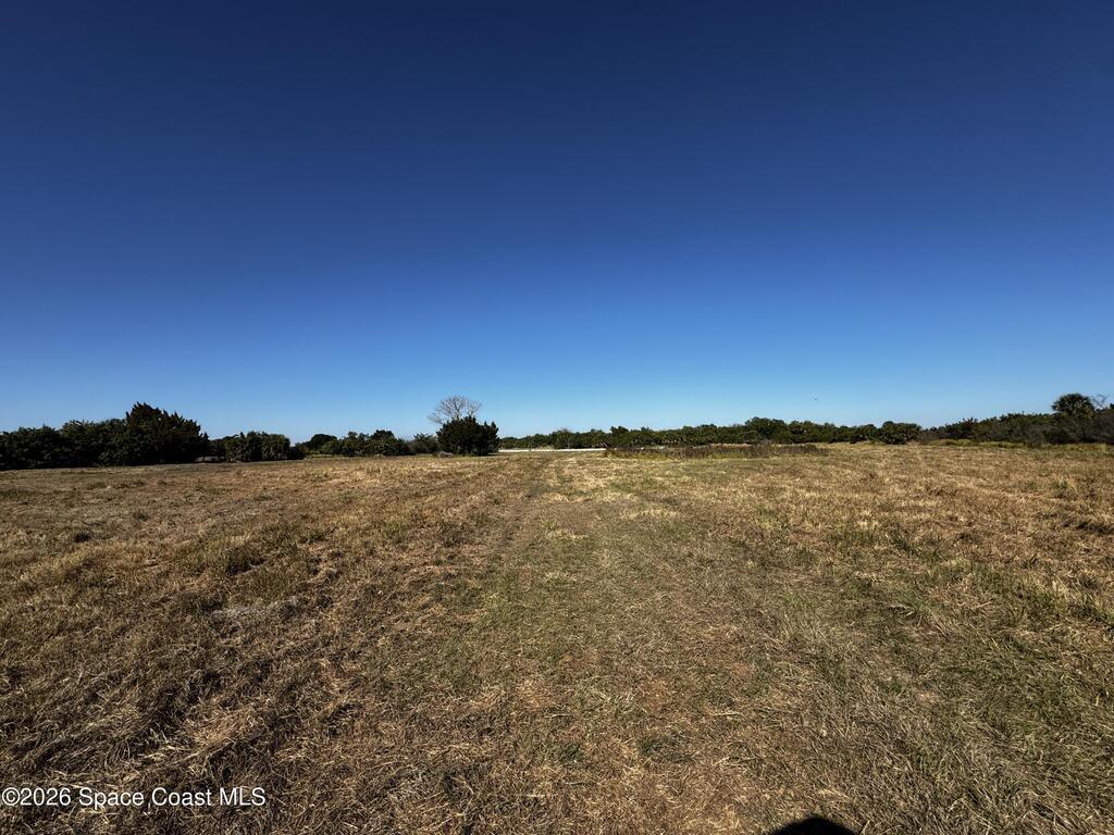 Grantline Road, Mims, FL 32754