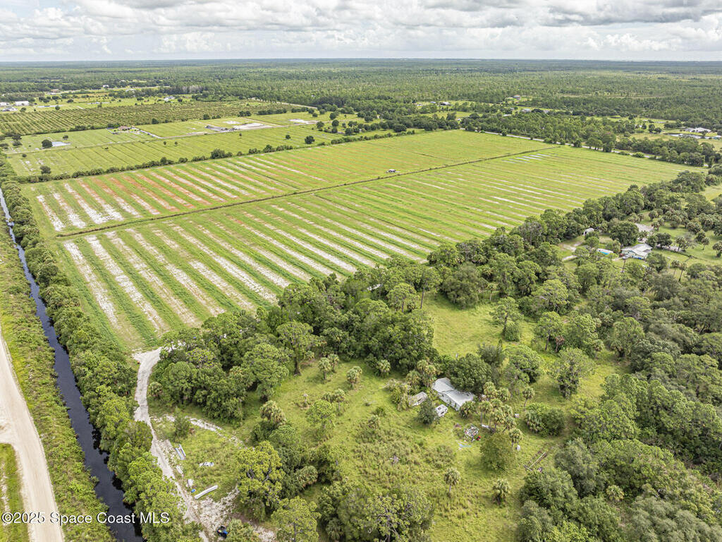 None 115th Street, Fellsmere, FL 32948