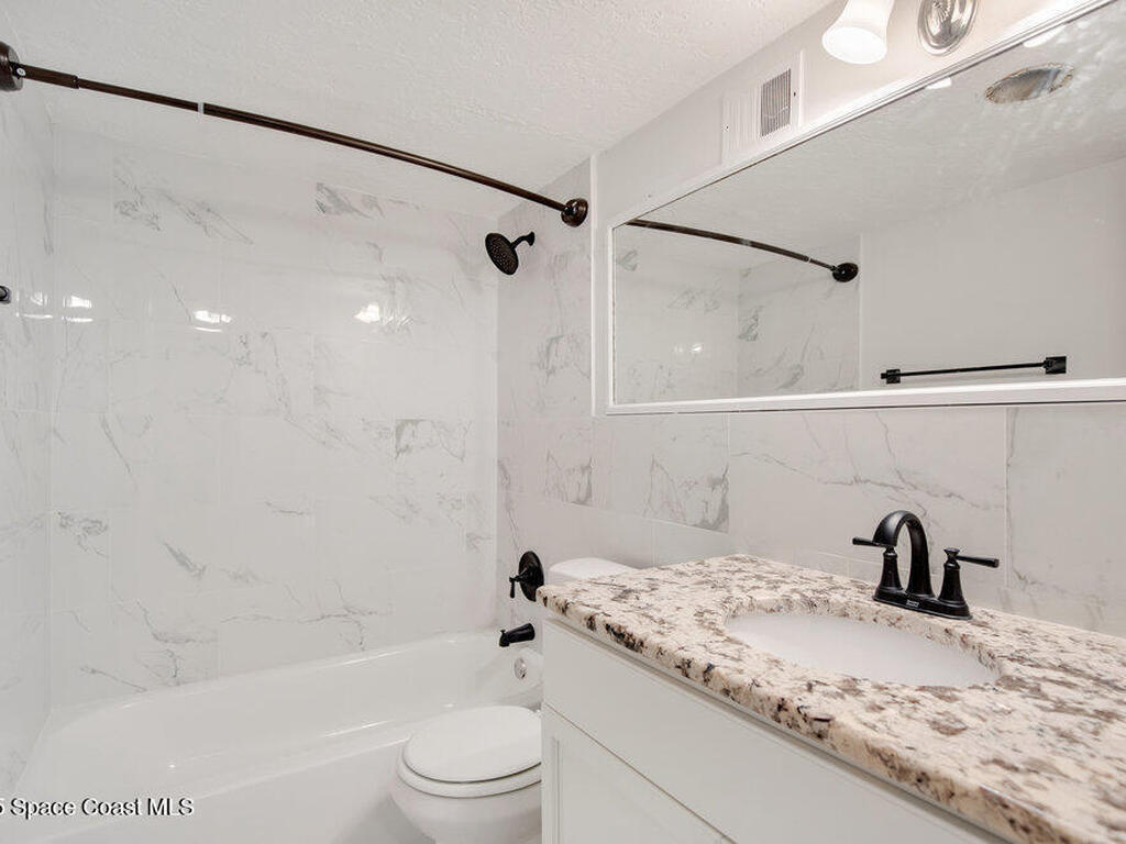 401 Monroe Avenue, Cape Canaveral, FL 32920