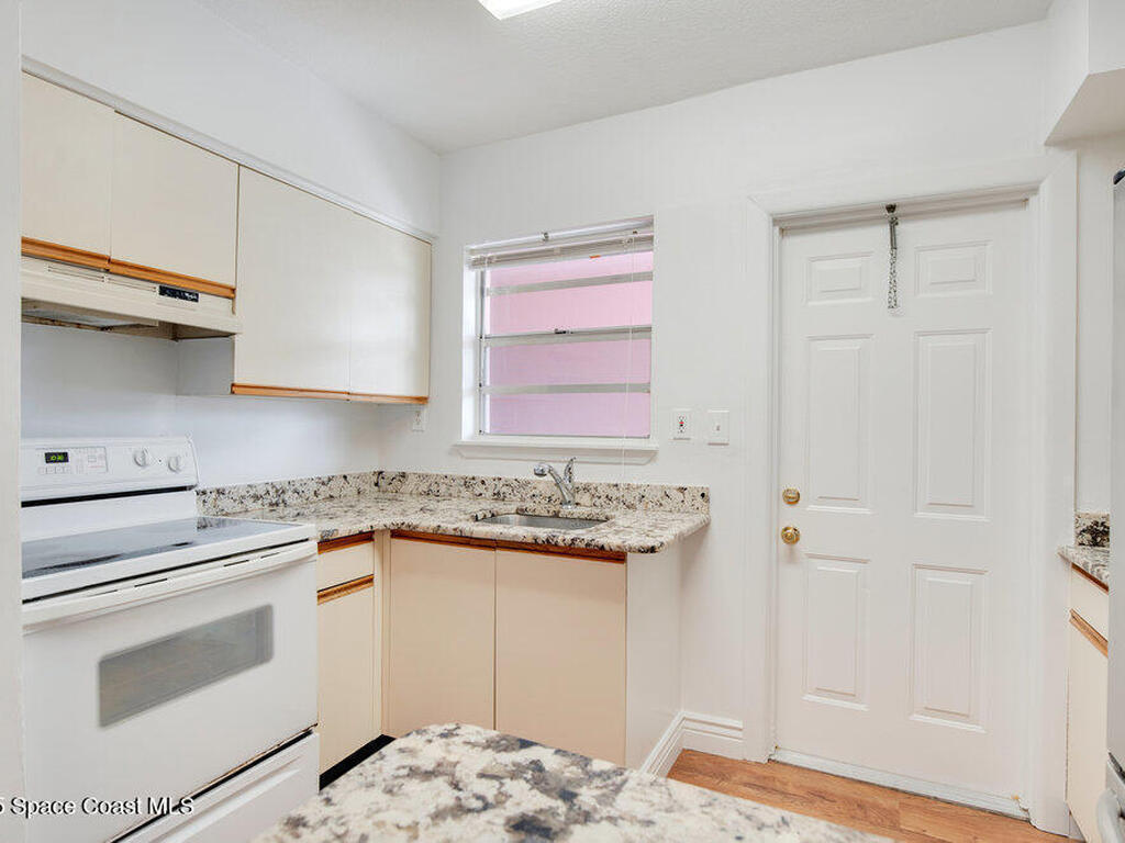 401 Monroe Avenue, Cape Canaveral, FL 32920