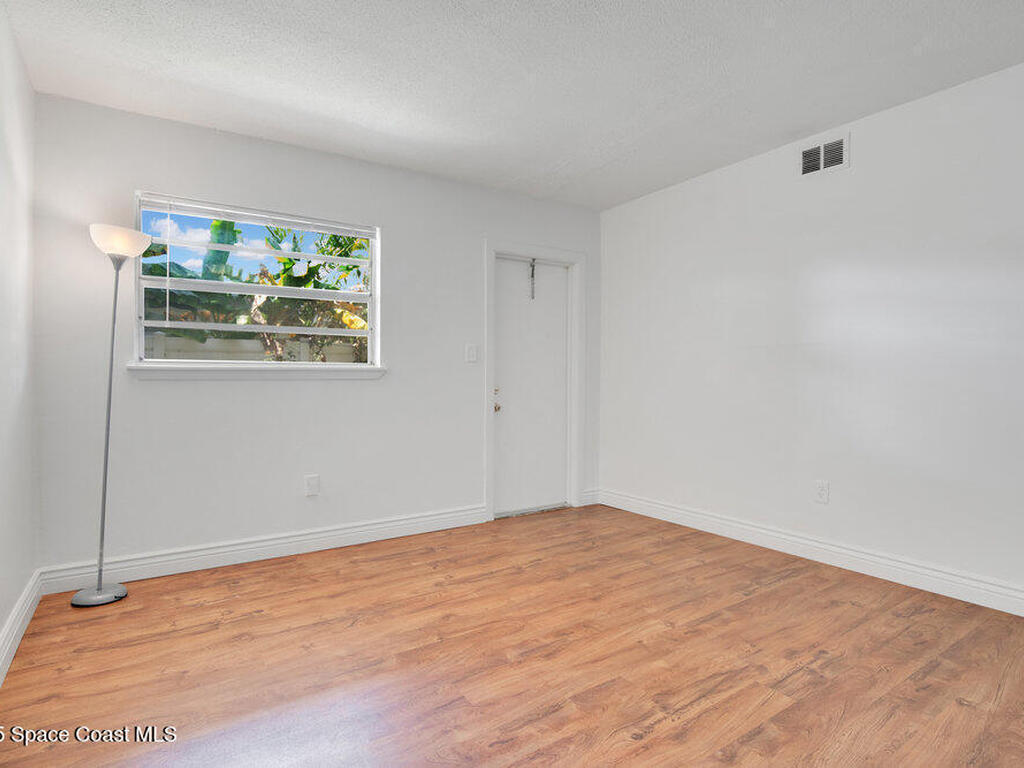 401 Monroe Avenue, Cape Canaveral, FL 32920