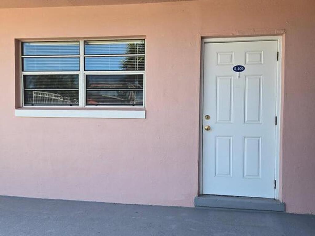 401 Monroe Avenue, Cape Canaveral, FL 32920