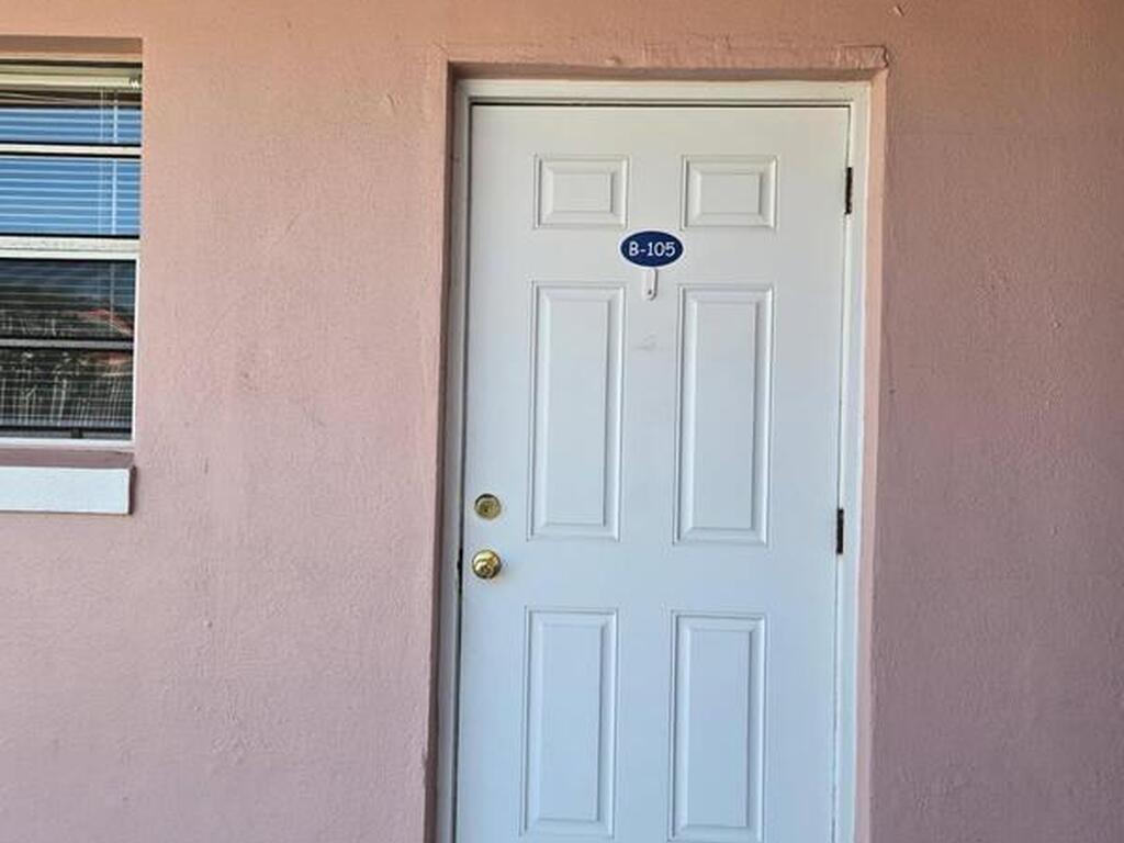 401 Monroe Avenue, Cape Canaveral, FL 32920