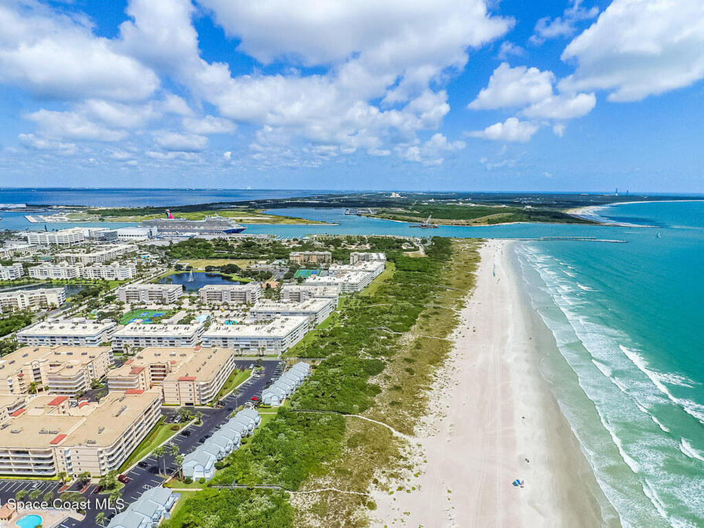 601 Shorewood Drive, Cape Canaveral, FL 32920