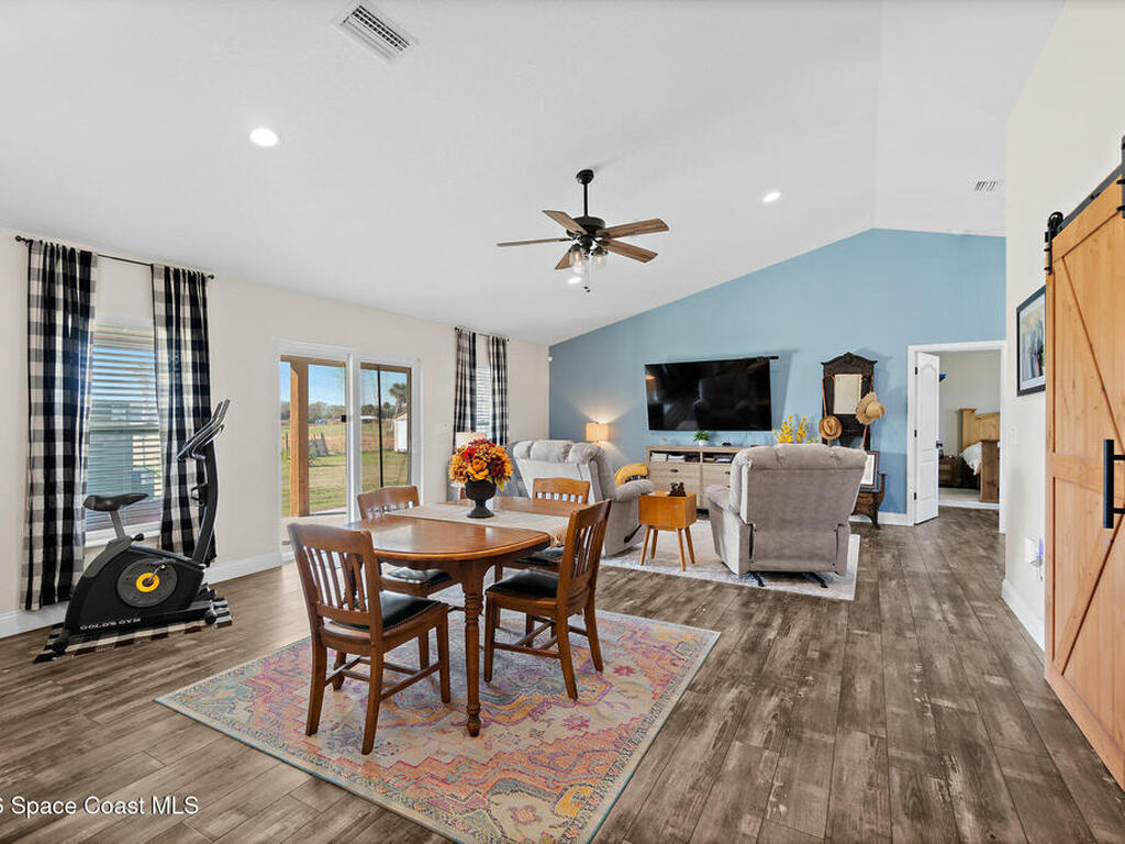 3440 Hammock Road, Mims, FL 32754