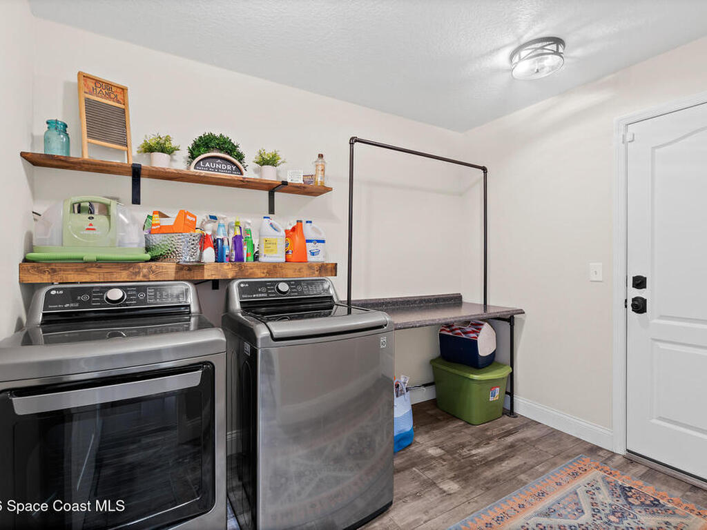 3440 Hammock Road, Mims, FL 32754