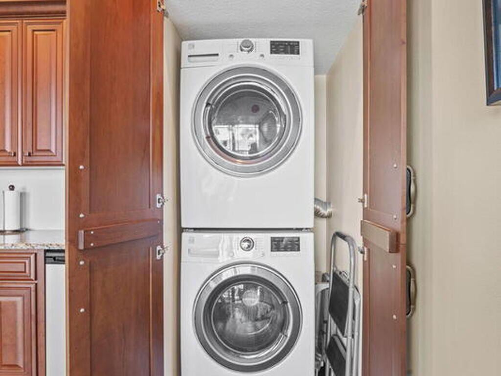 2133 Rockledge Drive, Rockledge, FL 32955