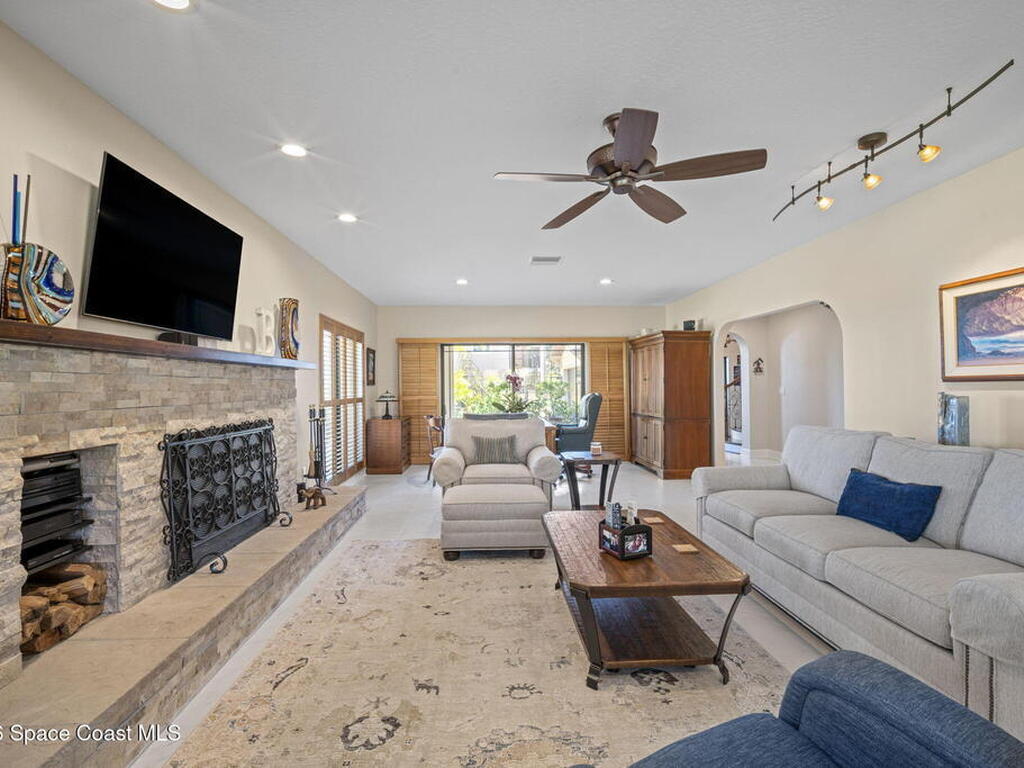 2133 Rockledge Drive, Rockledge, FL 32955