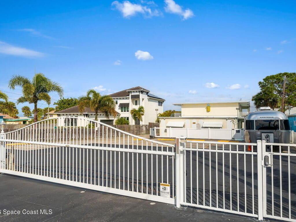 2189 Pineapple Avenue, Melbourne, FL 32935