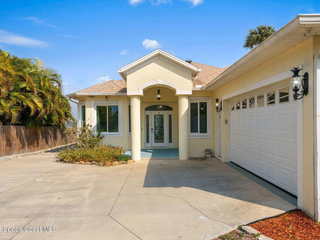 2189 Pineapple Avenue, Melbourne, FL 32935