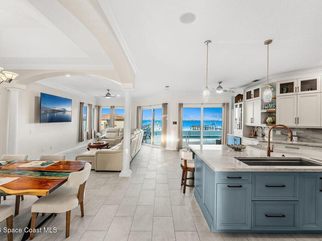 2189 Pineapple Avenue, Melbourne, FL 32935