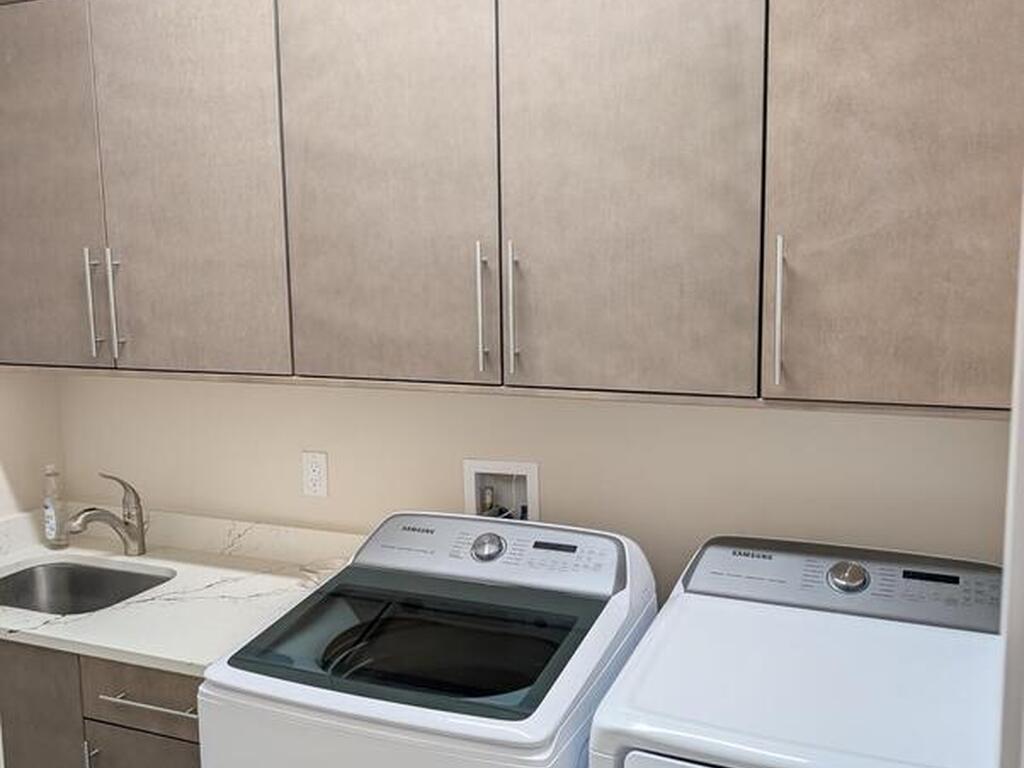 332 Pinto Lane, Palm Bay, FL 32909