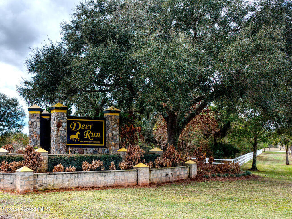 332 Pinto Lane, Palm Bay, FL 32909