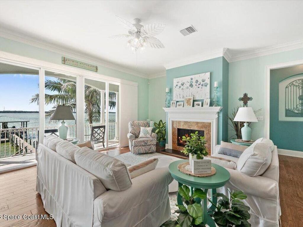 2555 S Tropical Trail, Merritt Island, FL 32952