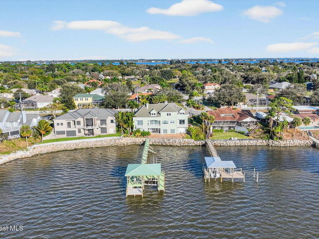 2555 S Tropical Trail, Merritt Island, FL 32952