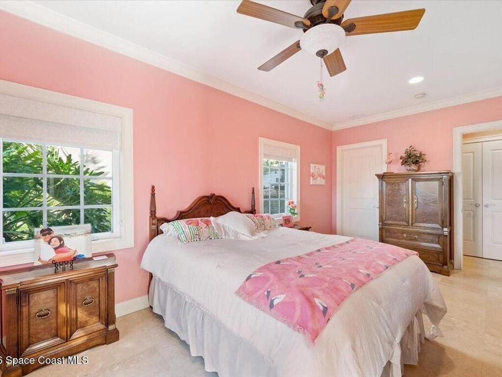 2555 S Tropical Trail, Merritt Island, FL 32952