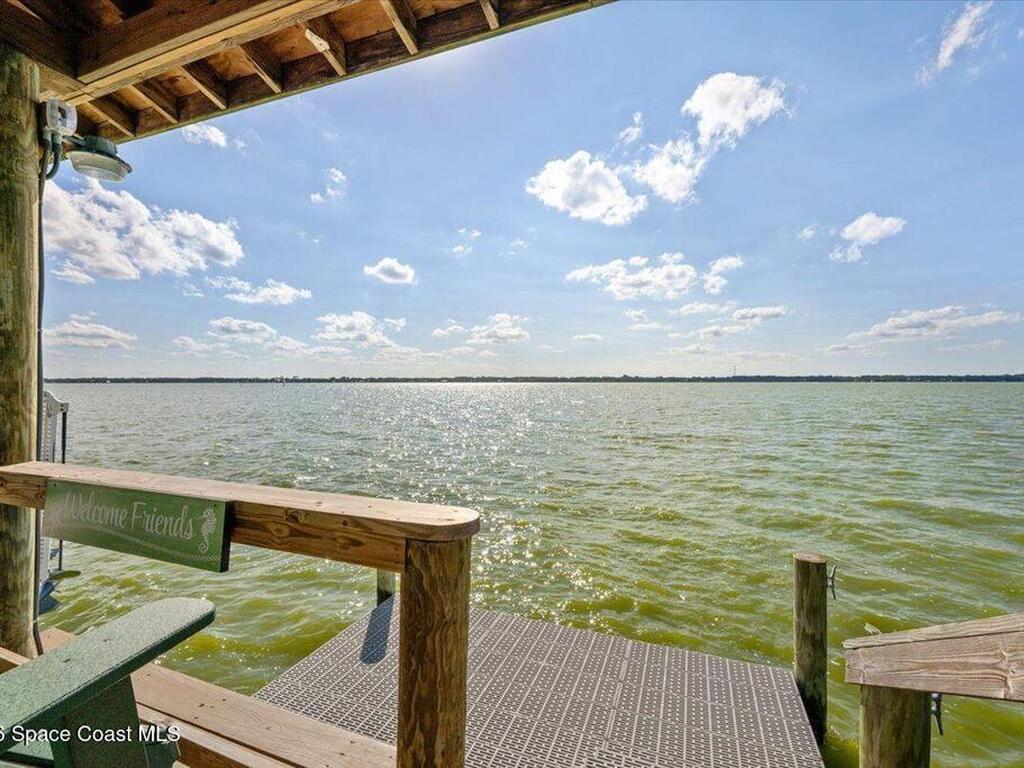 2555 S Tropical Trail, Merritt Island, FL 32952