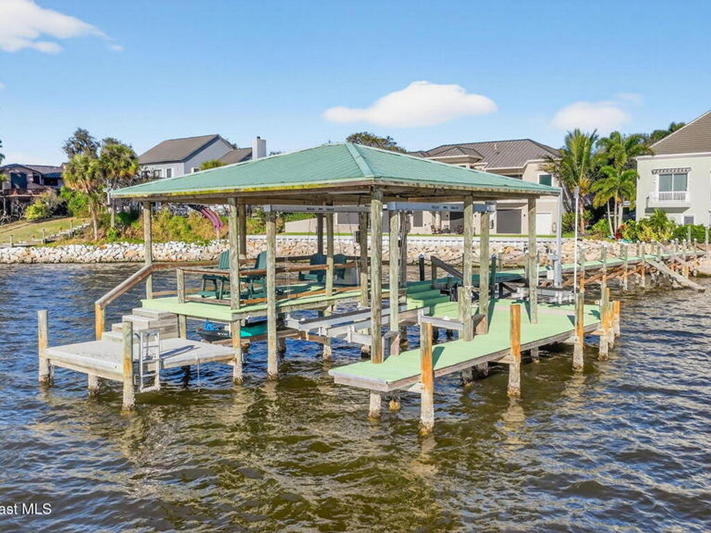 2555 S Tropical Trail, Merritt Island, FL 32952