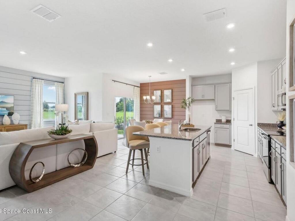 1035 Connolly Lane, Palm Bay, FL 32905