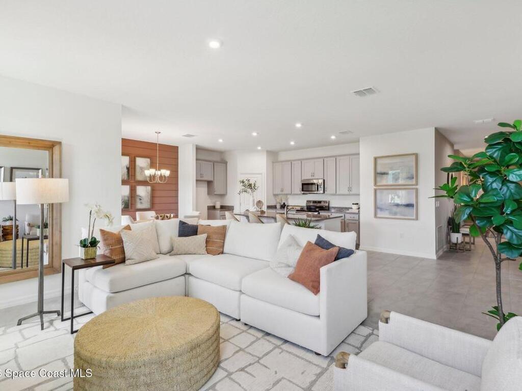 1035 Connolly Lane, Palm Bay, FL 32905