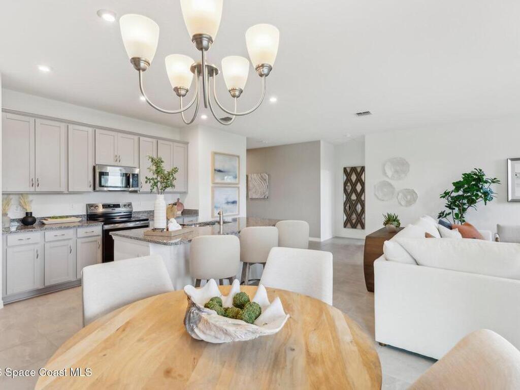 1035 Connolly Lane, Palm Bay, FL 32905