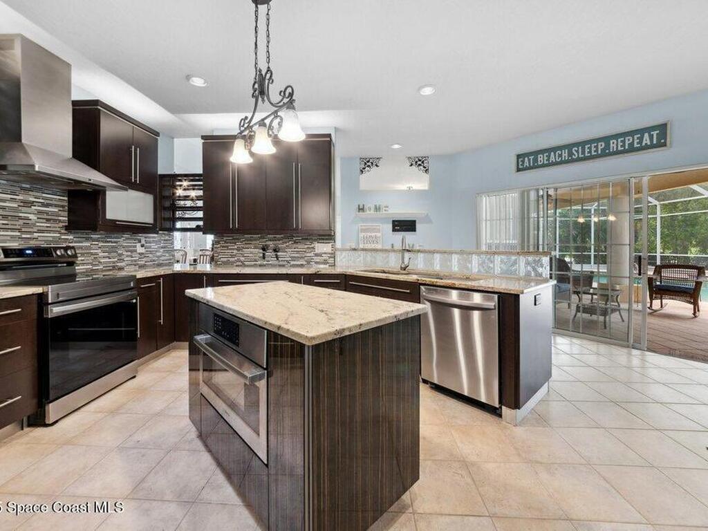 4805 Sweet Gum Place, Melbourne, FL 32904