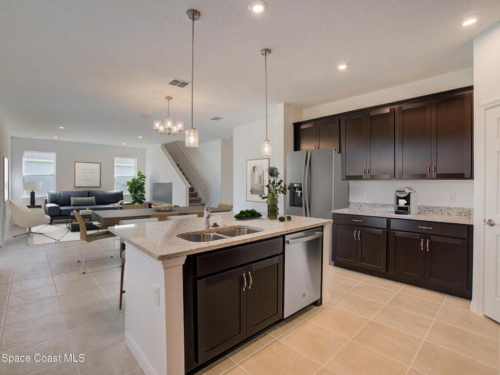 995 Connolly Lane, Palm Bay, FL 32905