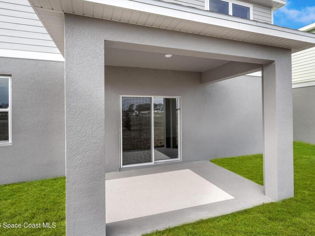 995 Connolly Lane, Palm Bay, FL 32905