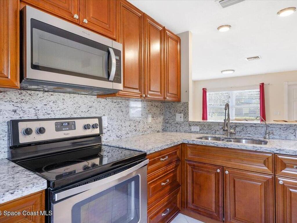 946 35th Avenue, Vero Beach, FL 32960