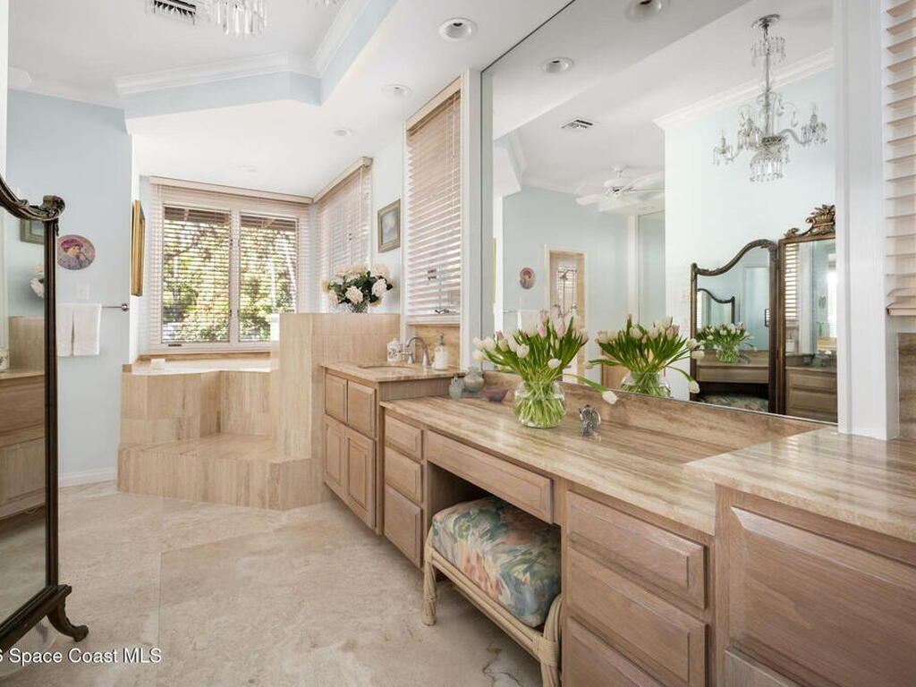 315 Greytwig Road, Vero Beach, FL 32963