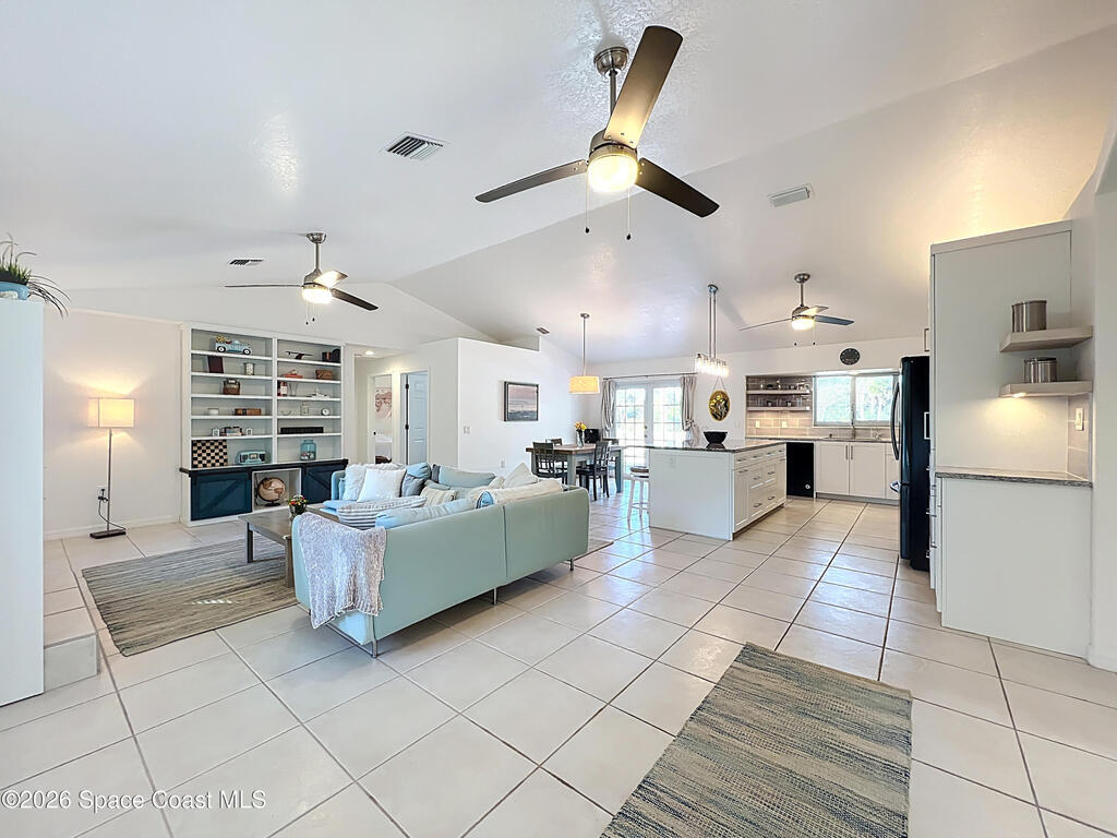 2940 Flounder Creek Road, Mims, FL 32754